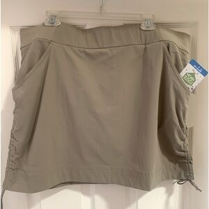 NWT Columbia Skort size XXL